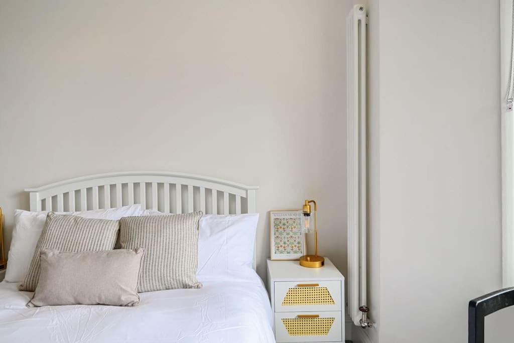 Stunning Spacious Duplex With Garden 141A Hastings Buitenkant foto