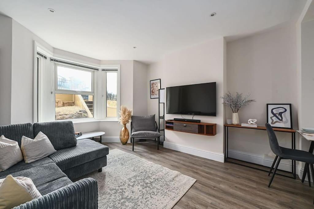Stunning Spacious Duplex With Garden 141A Hastings Buitenkant foto