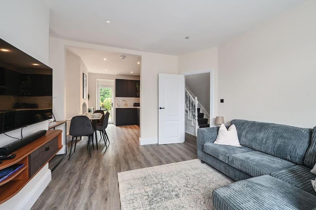 Stunning Spacious Duplex With Garden 141A Hastings Buitenkant foto