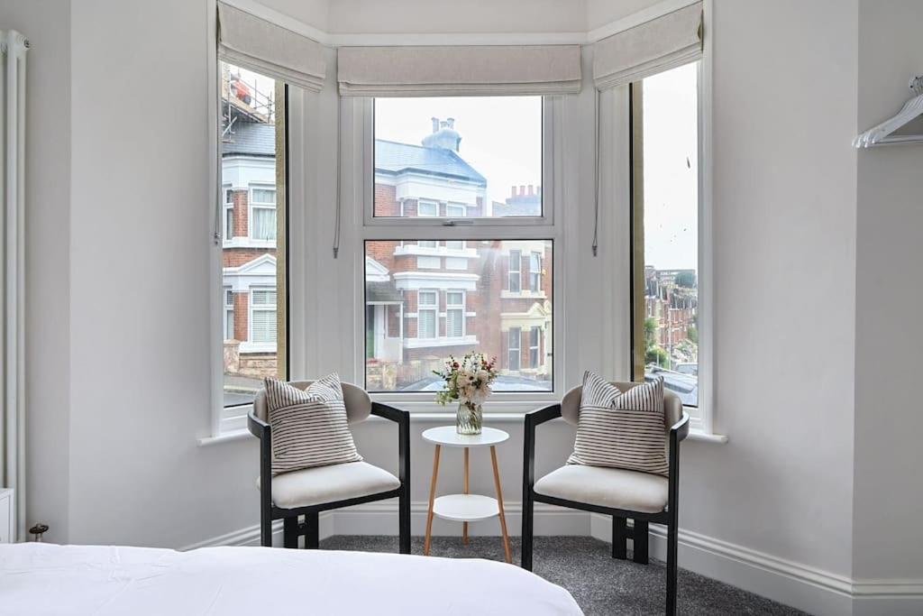 Stunning Spacious Duplex With Garden 141A Hastings Buitenkant foto